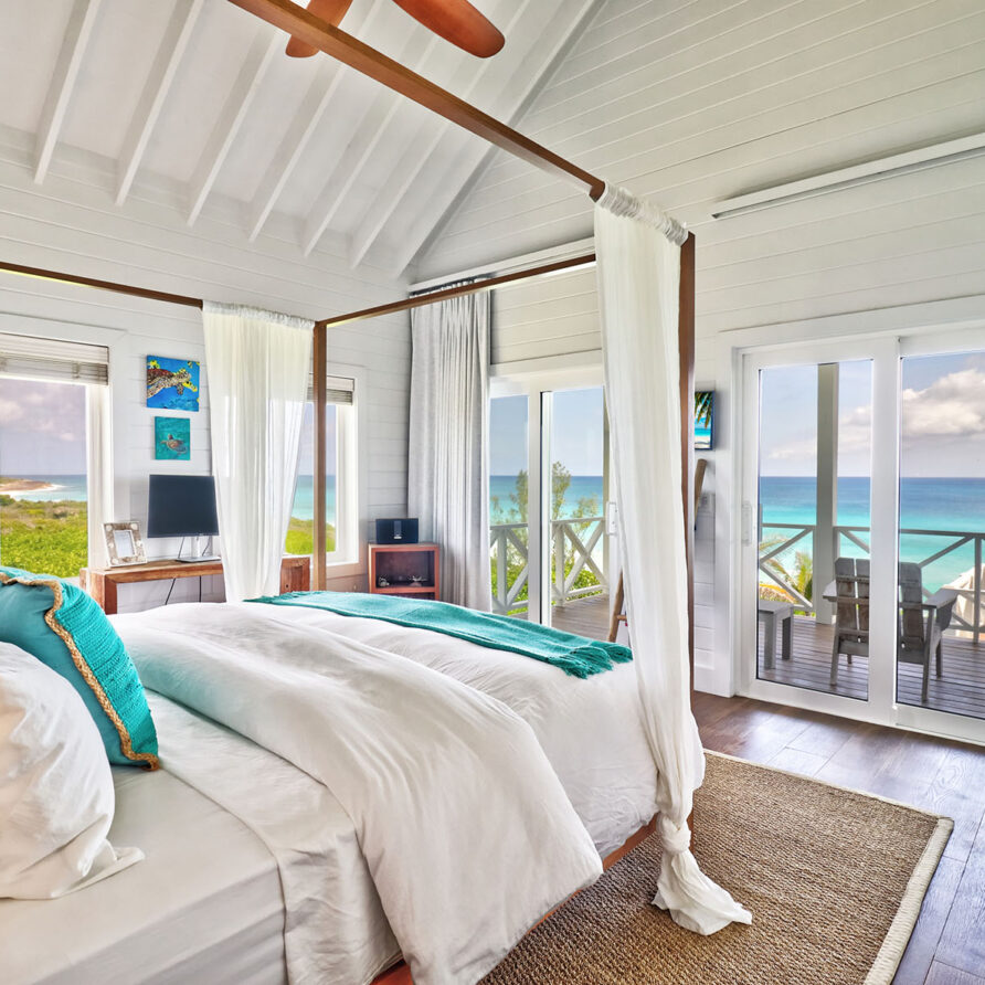 Love Beach - Bedroom 1 - 3
