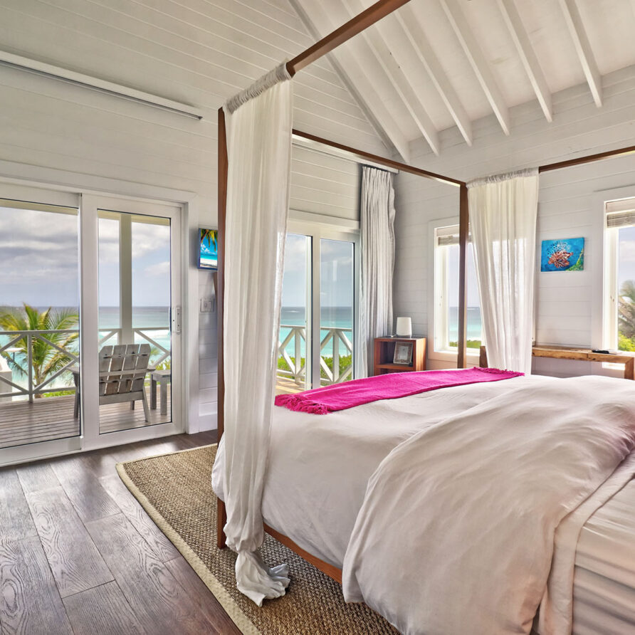 Love Beach - Bedroom 2 - 4