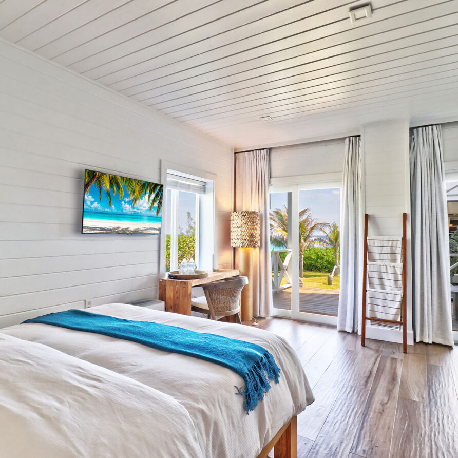 Love Beach - Bedroom 3 - 4