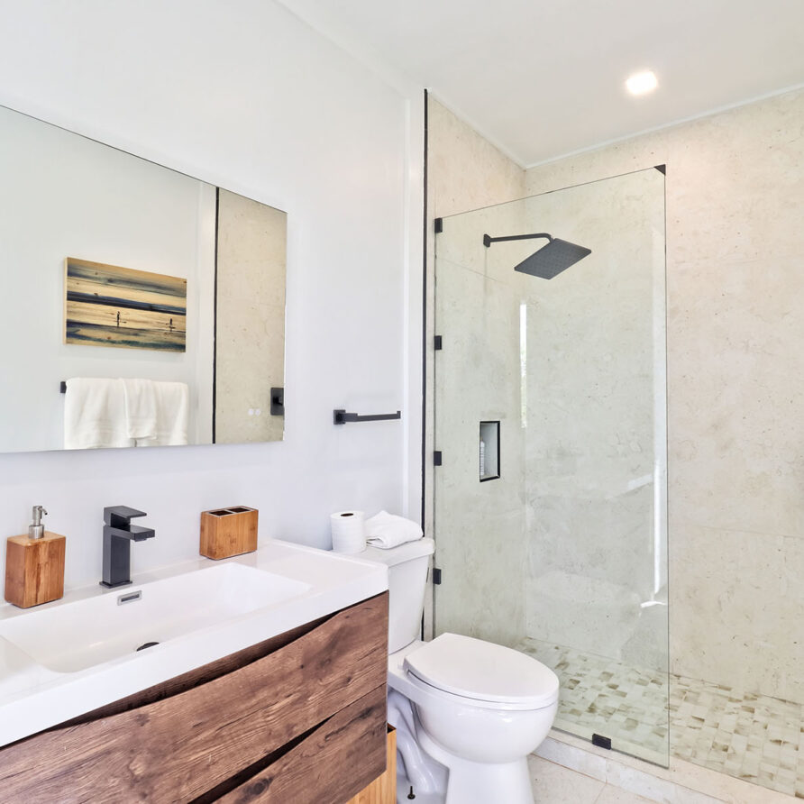 Love Beach - Bathroom 4