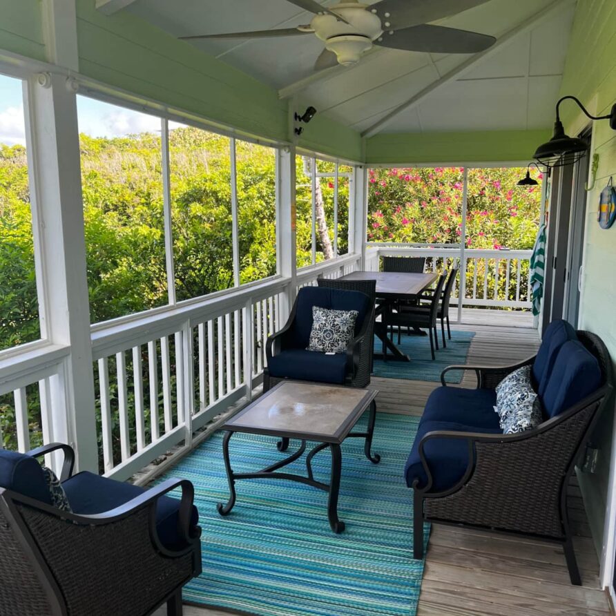 Lil Gecko - Outdoor Living