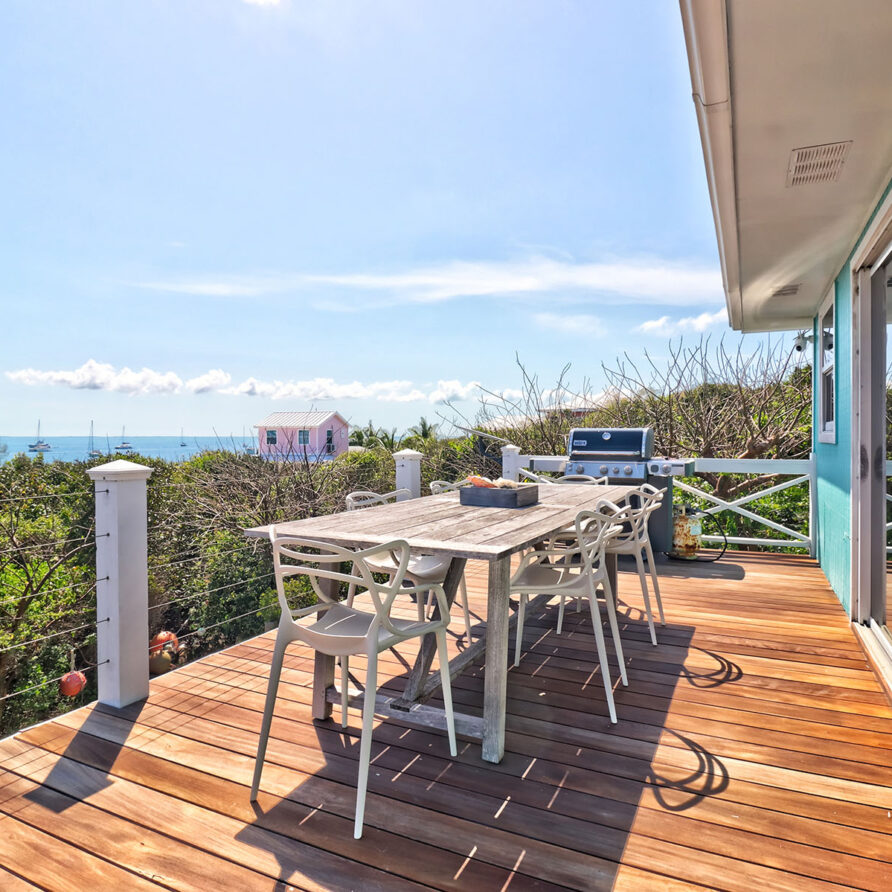 Dreamkeeper - Outdoor Dining